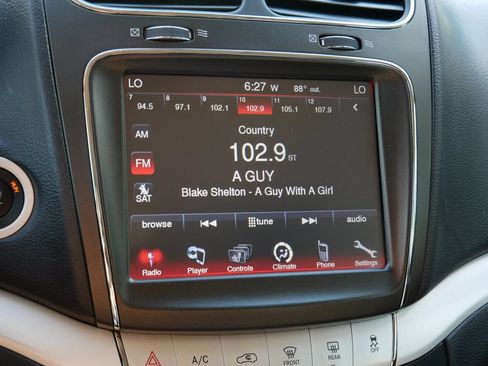 Used 2017 Dodge Journey GT AWD/4WD image 21