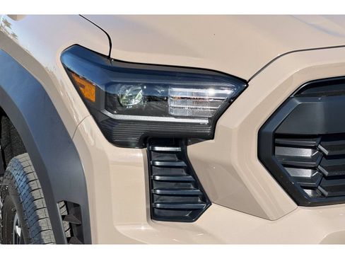 New 2026 Toyota Tacoma TRD Off-Road AWD/4WD image 29