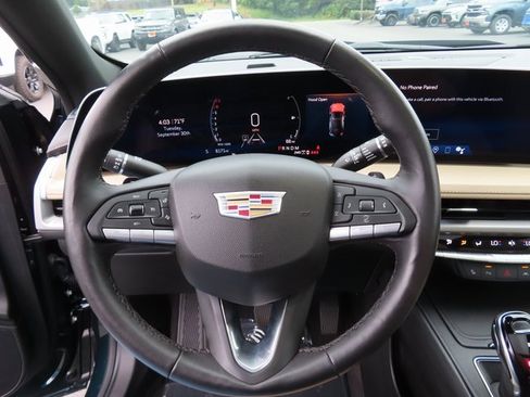 Used 2024 Cadillac XT4 Premium Luxury w/ Cold Weather Package image 16