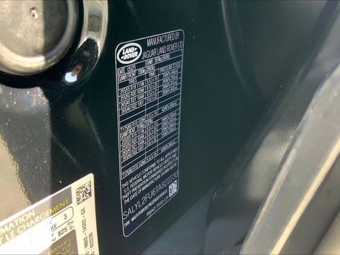 New 2026 Land Rover Range Rover Velar Dynamic SE image 11