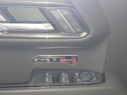 Used 2023 GMC Sierra 1500 AT4 w/ AT4 Premium Package AWD/4WD image 31