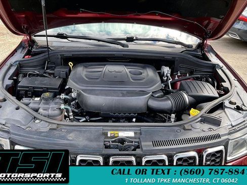 Used 2021 Jeep Grand Cherokee Limited AWD/4WD image 9