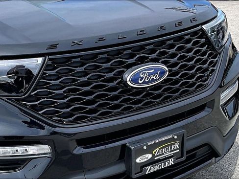 Used 2021 Ford Explorer ST w/ Equipment Group 401A AWD/4WD image 31