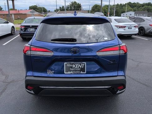 Used 2024 Toyota Corolla Cross AWD Hybrid w/ Convenience Package image 6