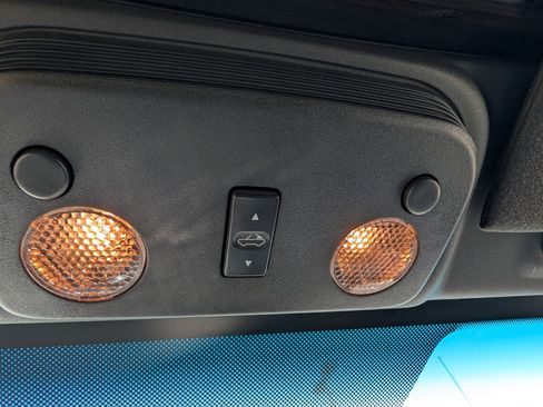 Used 2006 Ford Mustang GT Premium RWD image 32