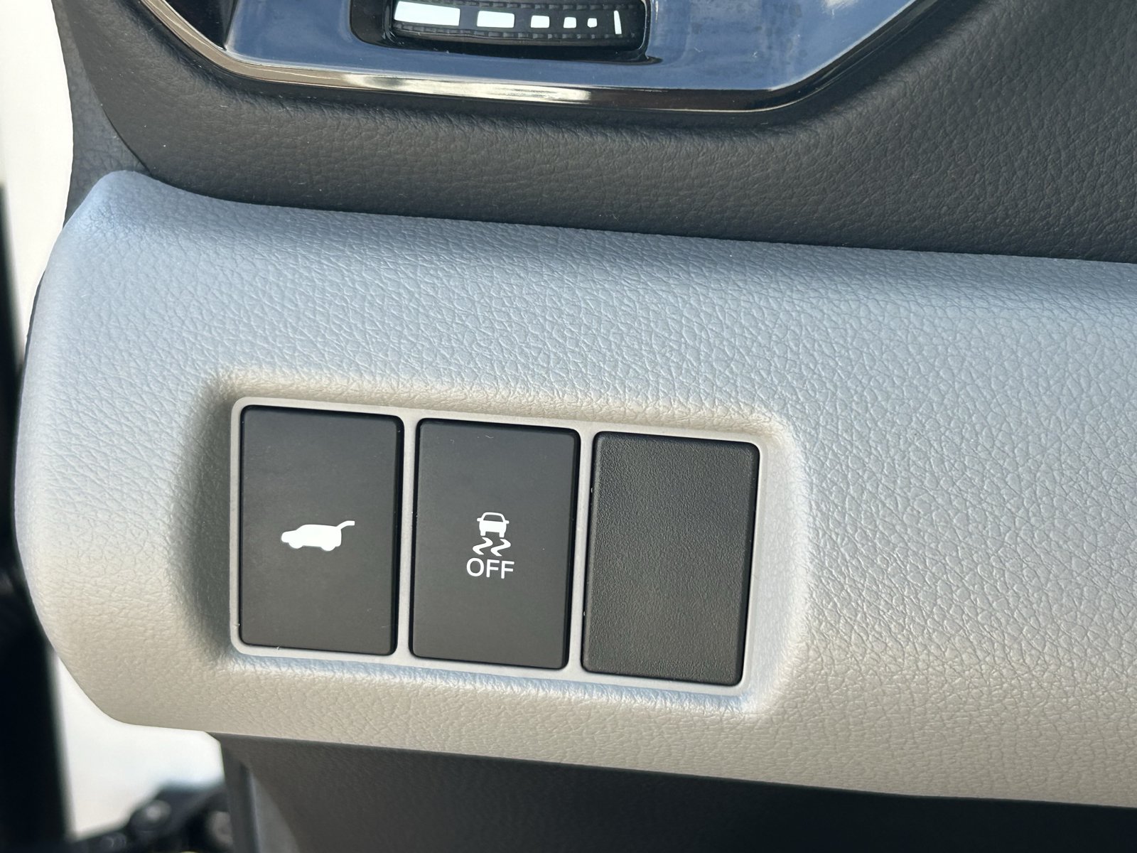 Used 2025 Honda Pilot Touring image 20