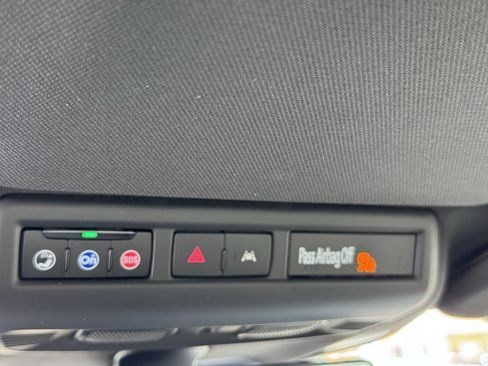 Used 2024 Chevrolet Corvette Stingray Convertible w/ 1LT image 24