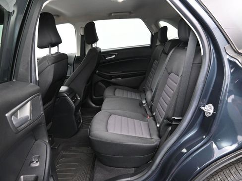 Certified 2022 Ford Edge SE w/ Black Appearance Package image 25