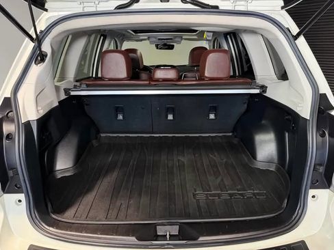 Used 2018 Subaru Forester 2.5i Touring w/ Popular Package #2 AWD/4WD image 14