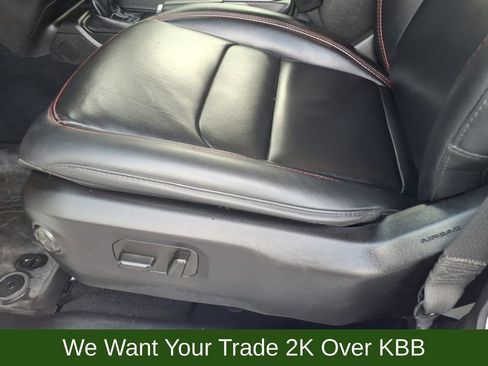 Used 2024 Jeep Wrangler Unlimited Rubicon image 11