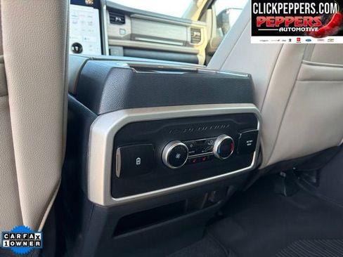 Used 2024 Ford Expedition Limited AWD/4WD image 14