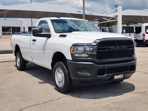Used 2024 RAM 2500 Tradesman AWD/4WD image 3