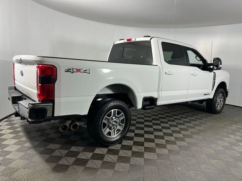 Used 2024 Ford F250 Lariat image 7