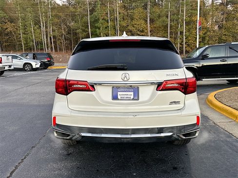 Used 2017 Acura MDX SH-AWD w/ Technology Package image 15