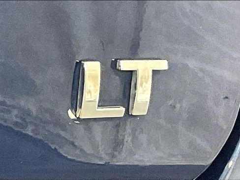 Used 2023 Chevrolet Equinox LT FWD image 8