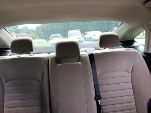 Used 2019 Ford Fusion S image 15