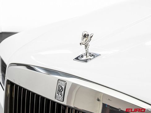 Used 2022 Rolls-Royce Cullinan image 11