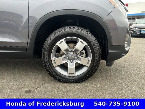 Certified 2025 Honda Ridgeline RTL image 17