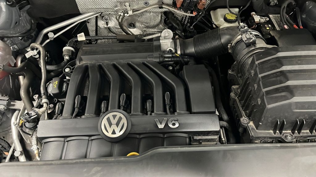 Used 2023 Volkswagen Atlas Cross Sport SE w/ Panoramic Sunroof Package AWD/4WD image 28
