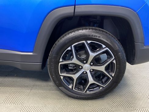 Certified 2024 Jeep Compass Limited image 27