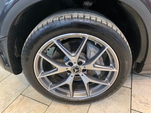 Used 2022 Mercedes-Benz GLC 300 4MATIC image 12