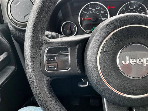 Used 2016 Jeep Wrangler Sport image 18