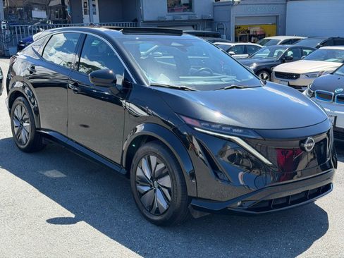 Used 2023 Nissan Ariya FWD image 3