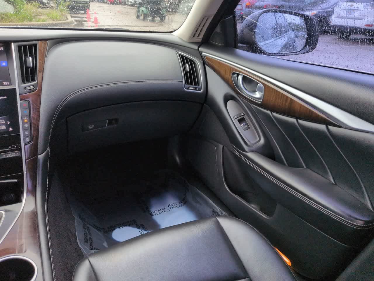 Used 2019 INFINITI Q50 Luxe RWD image 16