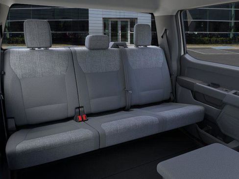 New 2026 Ford F250 XLT w/ FX4 Off-Road Package image 11