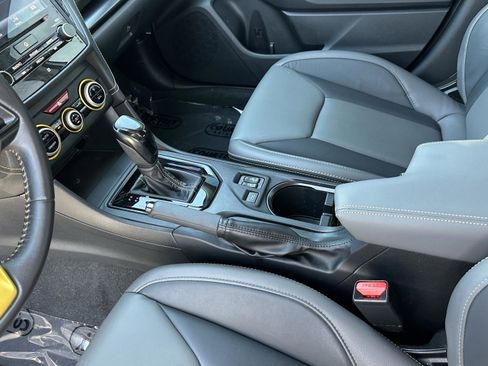 Used 2021 Subaru Crosstrek 2.5i Sport w/ Moonroof Package image 23