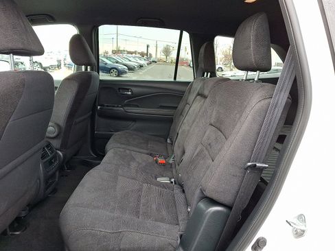 Certified 2022 Honda Pilot Sport image 10
