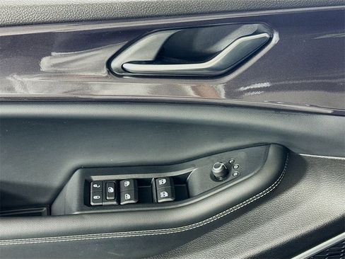 Used 2021 Jeep Grand Cherokee L Laredo image 17