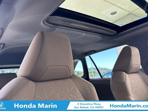 Used 2025 Toyota RAV4 XLE FWD image 20