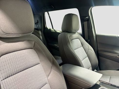 New 2026 Chevrolet Equinox LT FWD image 30
