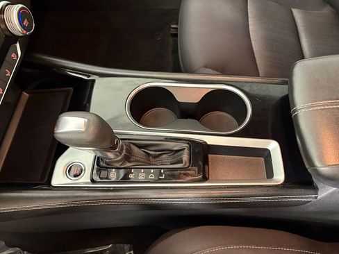 Used 2023 Nissan Altima 2.5 SV image 28