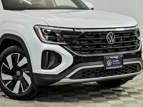 Certified 2024 Volkswagen Atlas Cross Sport SEL image 2