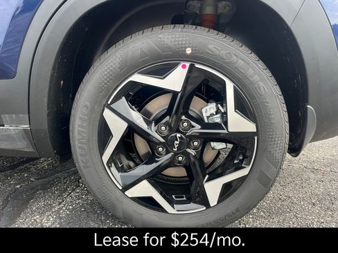 New 2026 Kia Seltos EX image 10