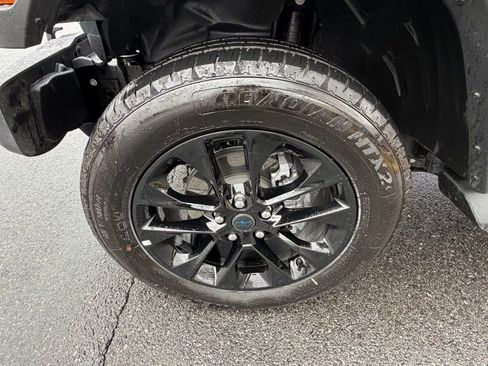 Used 2025 Jeep Wrangler Unlimited Sahara image 12