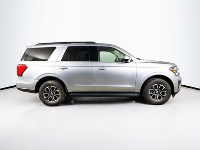 Used 2024 Ford Expedition XLT