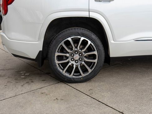 Used 2021 GMC Acadia Denali w/ Denali Ultimate Package image 38