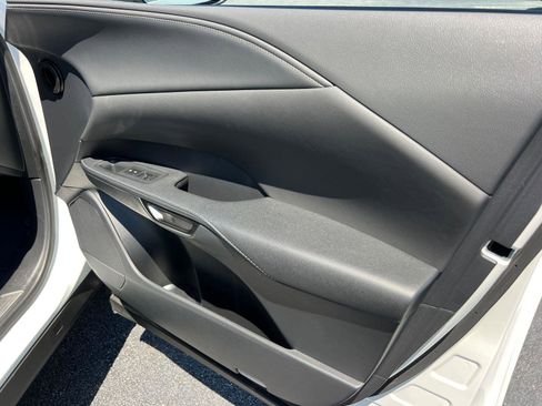 Certified 2025 Lexus RX 350 Premium w/ Accessory Package (Z1) FWD image 14