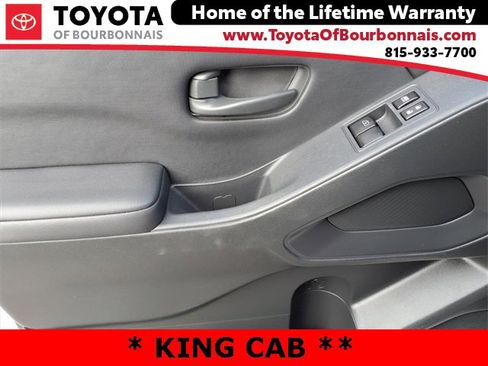 Used 2022 Nissan Frontier S image 10