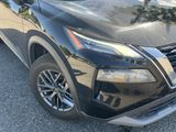 Used 2023 Nissan Rogue S image 2
