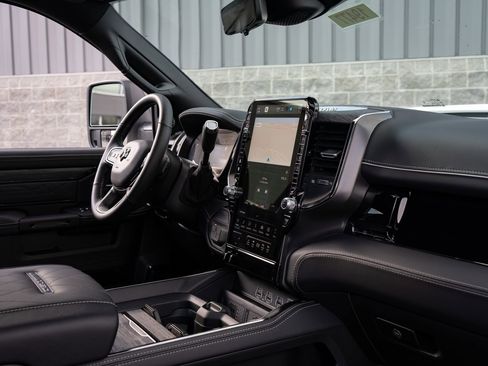 New 2026 RAM 2500 Limited image 39