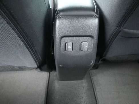 Used 2024 Nissan Kicks SV image 23