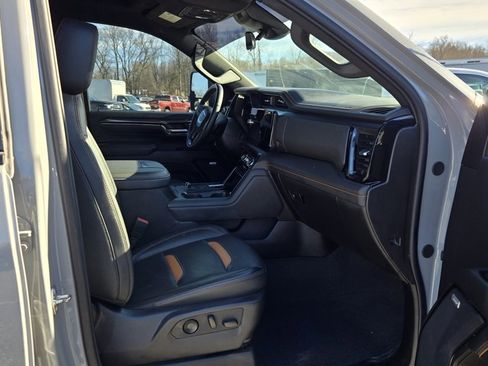 Used 2024 GMC Sierra 2500 AT4 w/ Technology Package image 23