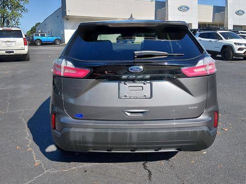 Used 2022 Ford Edge SE w/ Cargo Accessory Package AWD/4WD image 5
