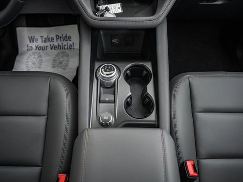 New 2026 Ford Explorer Active w/ Active Comfort Package image 40