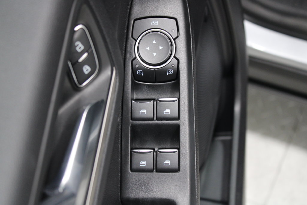 Used 2022 Ford Escape SEL AWD/4WD image 42