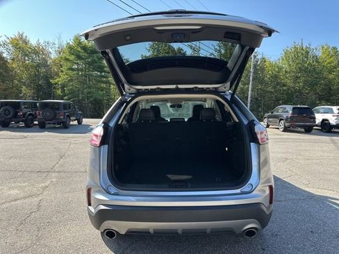 Used 2022 Ford Edge Titanium image 8
